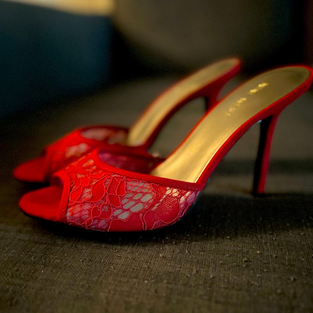 Sexy Red Lace Peep Toe Stiletto Heels | Nine West | Size 10